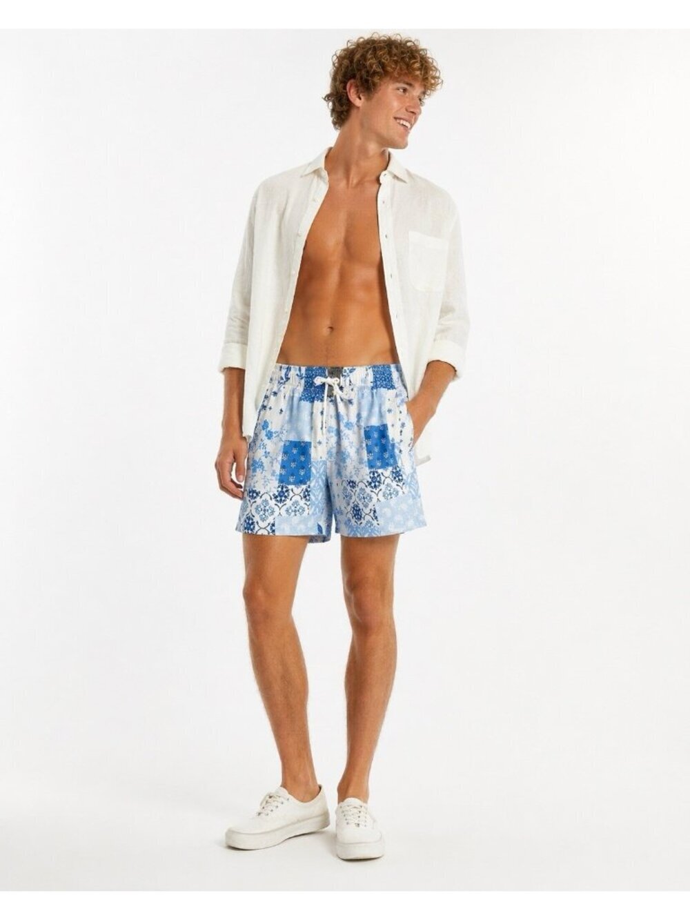 HOLLISTER shorts floral blue beach XS lined 4 way stretch drawstring summer